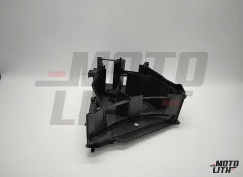 .CASE, HEATER RH