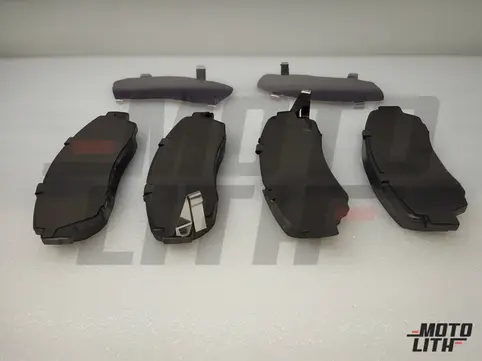 Front Brake Pad Set
