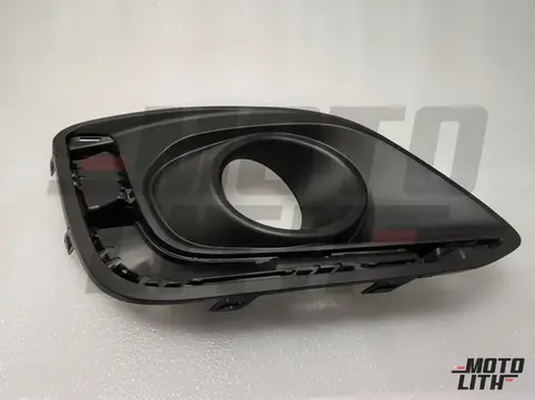 BEZEL FRONT FOG LAMP RH