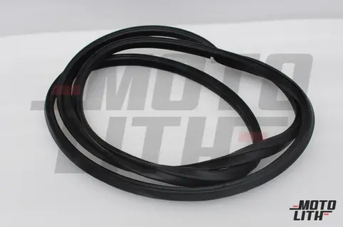 WEATHERSTRIP DOOR RH