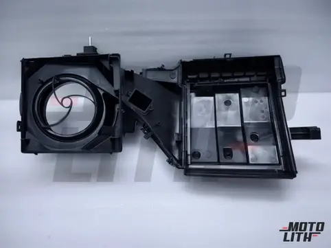 .CASE BLOWER UPR&LWR