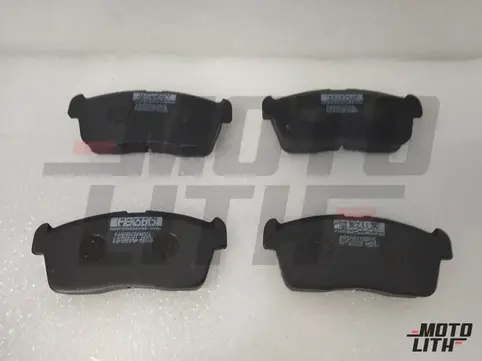 Front Brake Pad Set