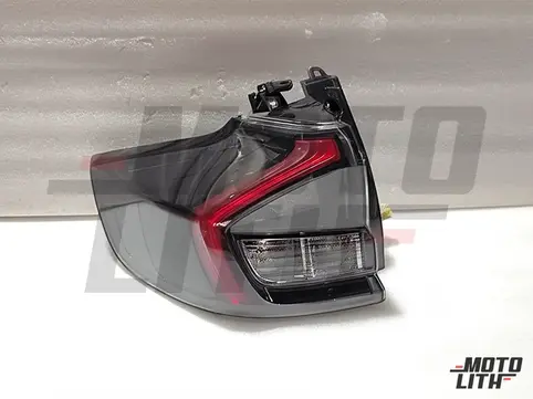 Rear Combination Lamp Left (Body Side)