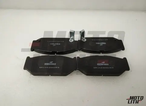 Front Brake Pad Set