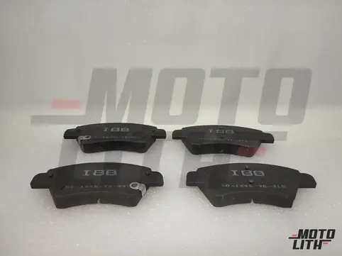 Front Brake Pad Set