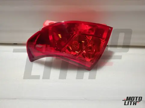 Rear Combination Lamp Left