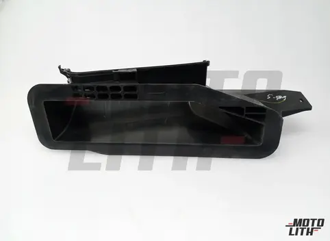 ¥CASE, BLOWER AIR INTAKE