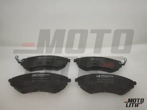 Front Brake Pad Set