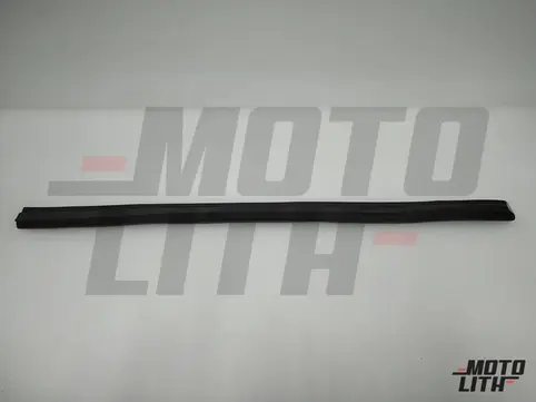WEATHERSTRIP DOOR DUST RH