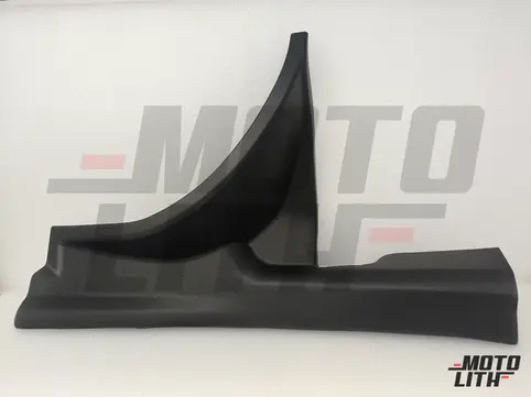 SCUFF COMPSIDE SILL REARR