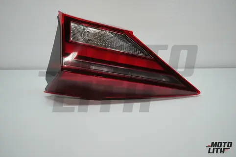 TAIL LAMP ASSY TAIL GATE LH - SEQUENTIAL TURN INDICATOR (LUMAX)