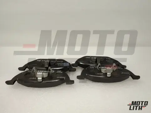 Front Brake Pad Set