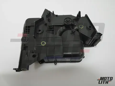 .CASE, HEATER, LH (DR SIDE)