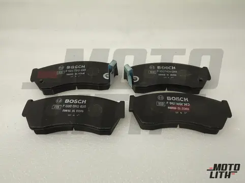 Front Brake Pad Set