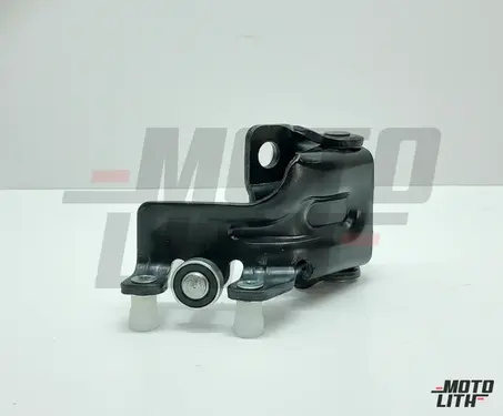 HINGE,REAR DOOR SLIDE,RH