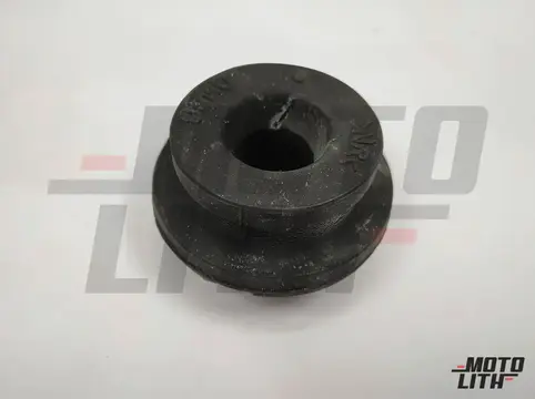 INSULATOR-RADIATOR MTG,LWR