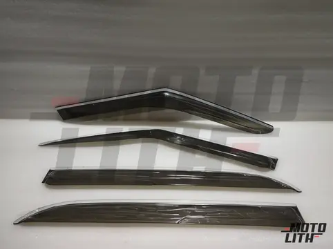 Door Visor with Chrome Strip (Set of 4)