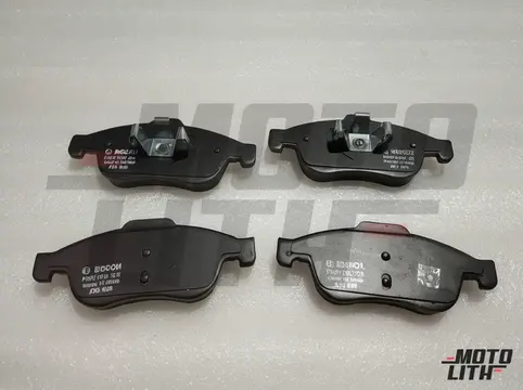 Front Brake Pad Set