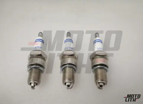 Spark Plug (Set of 3)