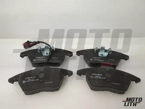 Front Brake Pad Set
