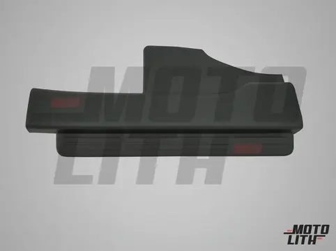 SCUFF, SIDE SILL REAR, RH (GRAY )