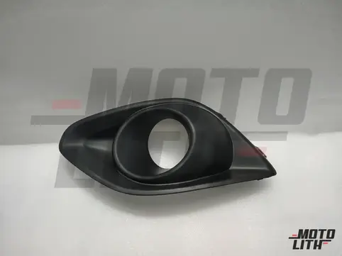 BEZEL, FRONT FOG LAMP RH