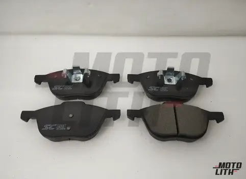 Front Brake Pad Set