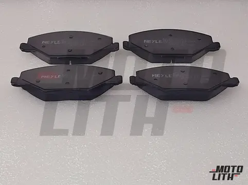 Front Brake Pad Set