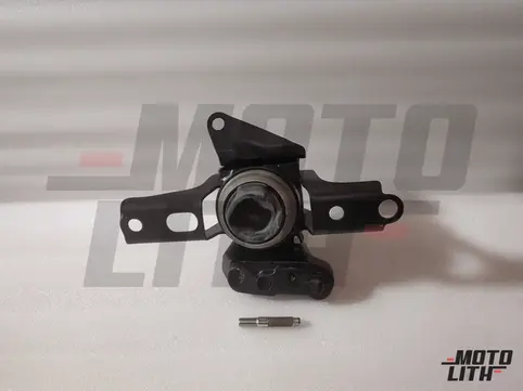 Engine Mounting Right