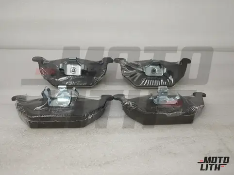 Front Brake Pad Set