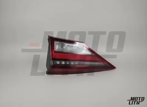 TAIL LAMP ASSY TAIL GATE RH - SEQUENTIAL TURN INDICATOR (LUMAX)