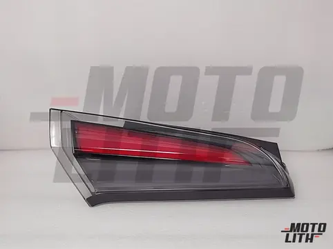 Rear Combination Lamp Right (Upper Side)