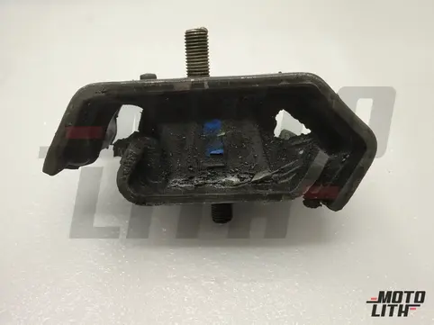 MOUNTINGENGINE FRONT