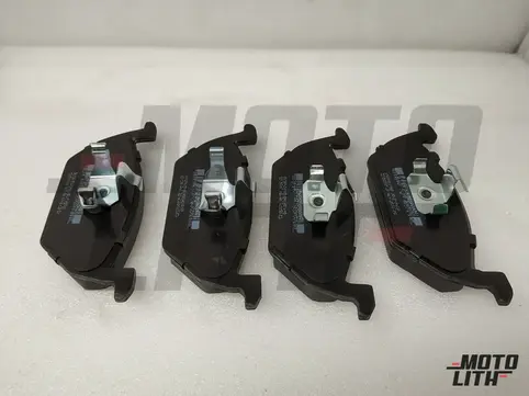 Front Brake Pad Set