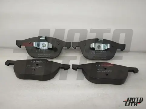 Front Brake Pad Set