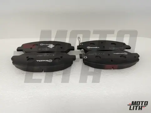 Front Brake Pad Set