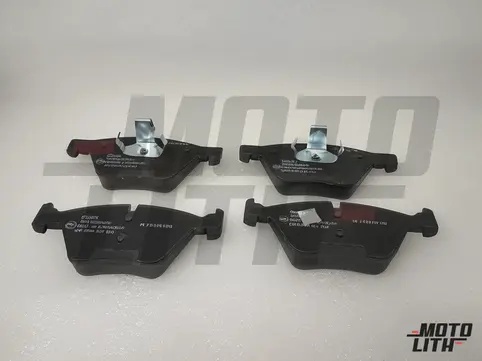 Front Brake Pad Set