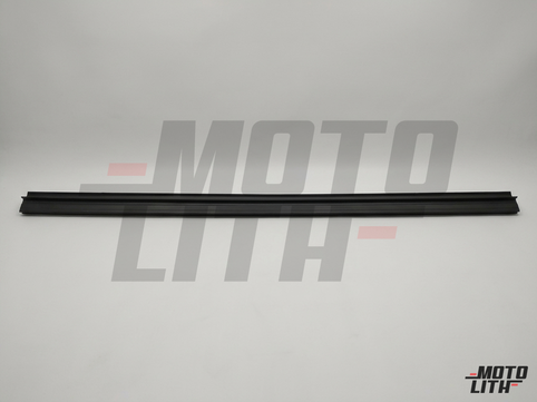 WEATHERSTRIP DOOR INNER LH