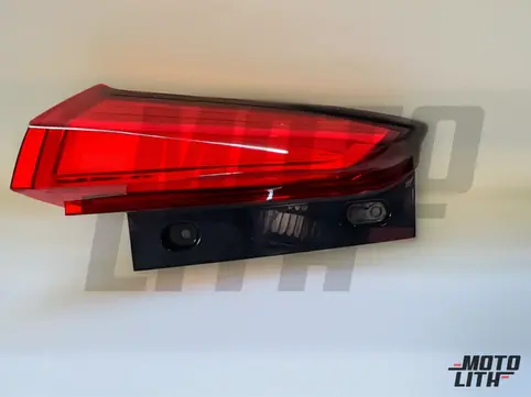 LAMP ASSYTAILL