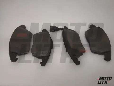 Front Brake Pad Set