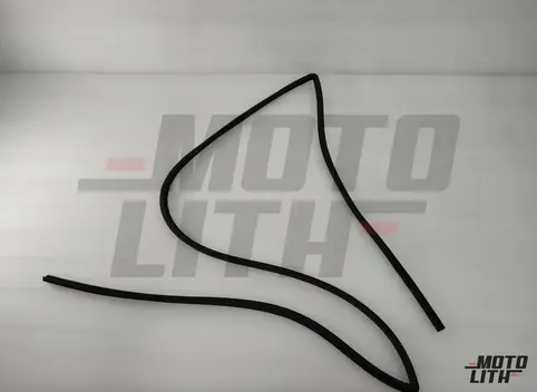 MOLDINGWINDSHIELD