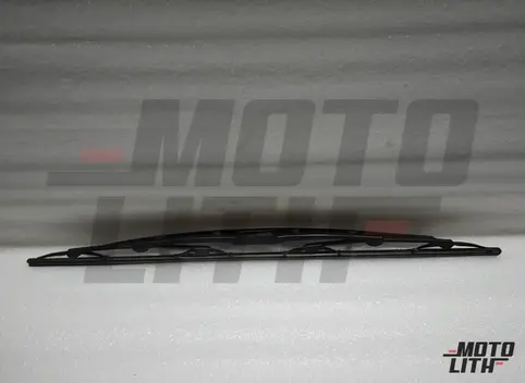 Wiper blade with guide paddle