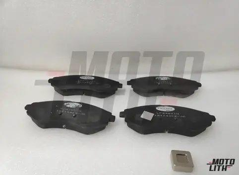 Front Brake Pad Set