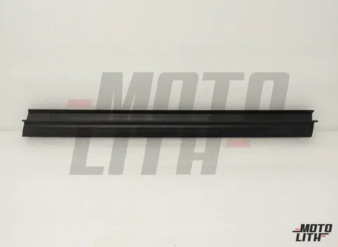 WEATHERSTRIP DOOR INNER RH
