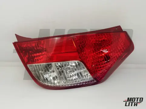 LENS & HSG-REAR COMB LAMP,RH