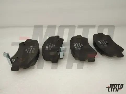 Front Brake Pad Set
