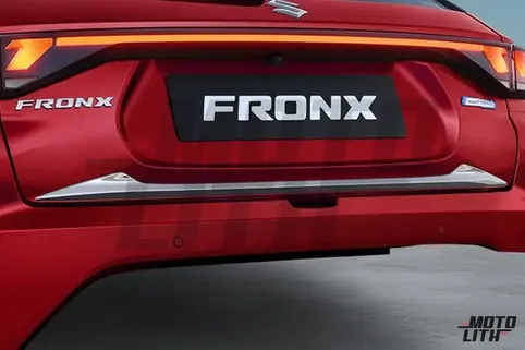 BACK DOOR GARNISH | FRONX