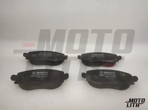 Front Brake Pad Set