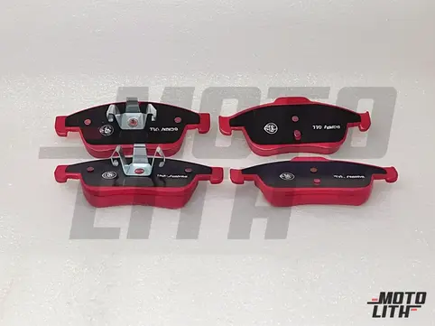 Front Brake Pad Set